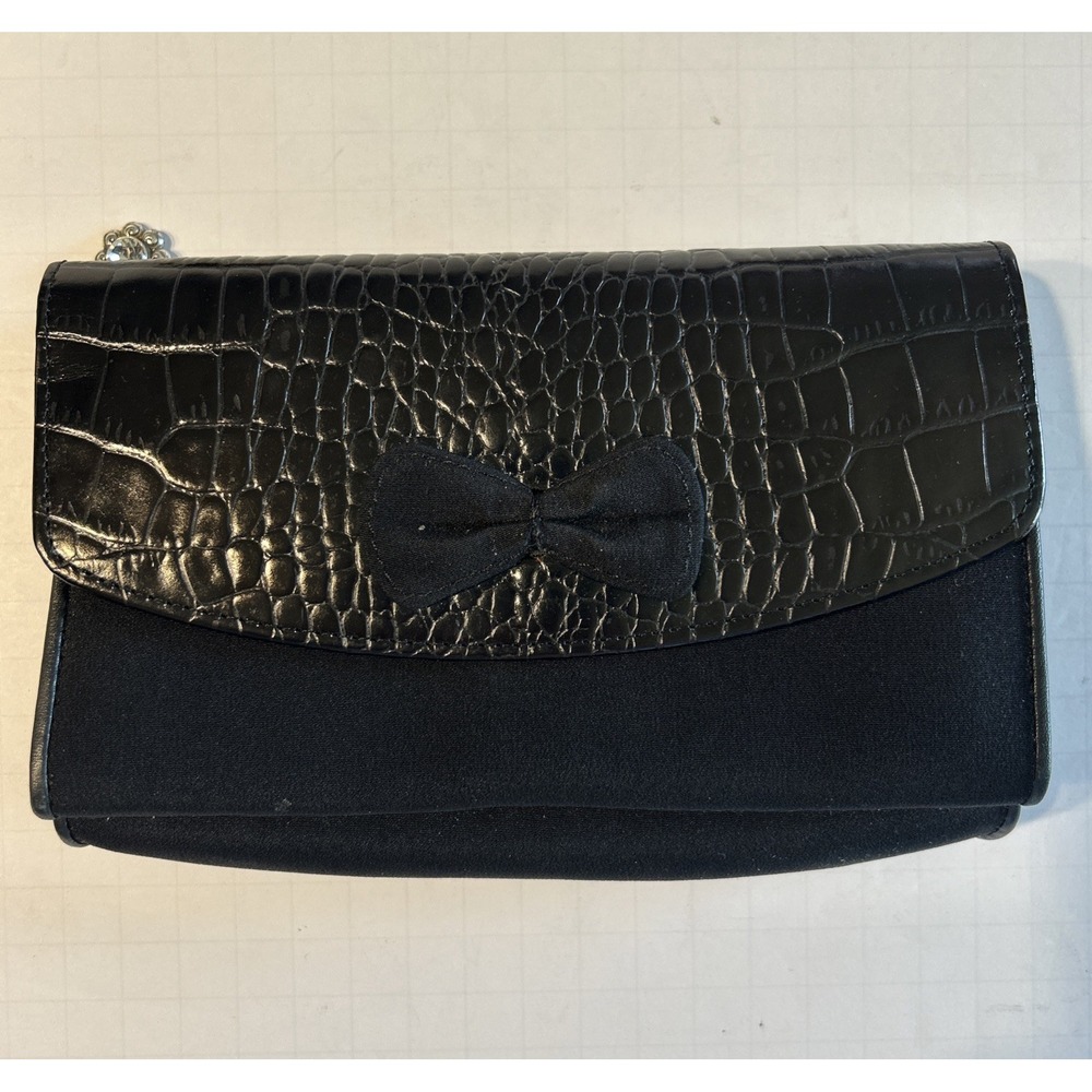 BRIGHTON Black Leather Flap Clutch Organizer Wallet Purse Faux Embossed Croc